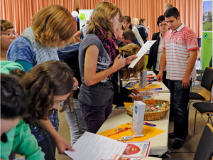 Der Stand der Stadtverwaltung mit Azubi Thomas Städter