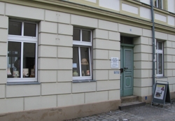 Kirchstrae 10: Heimat der Lampenschirme